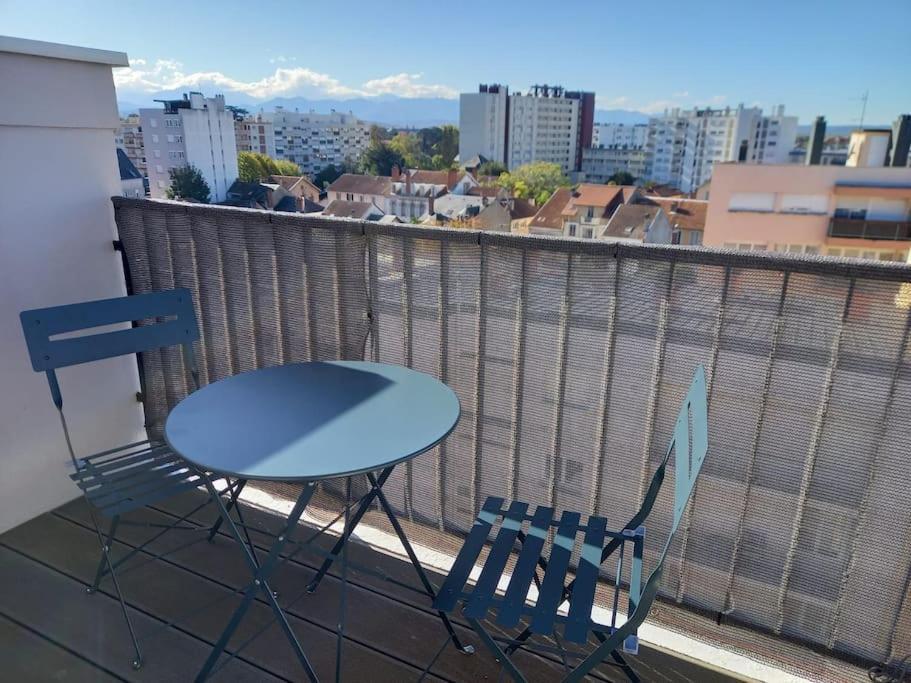 Appartement Bienvenue Au Caton à Tarbes Extérieur photo